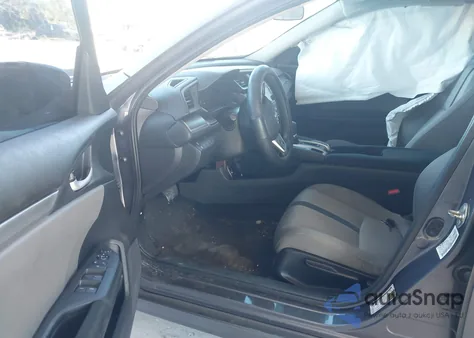 2017 Honda Civic Lx from USA, damaged, VIN 19XFC2F5XHE055705